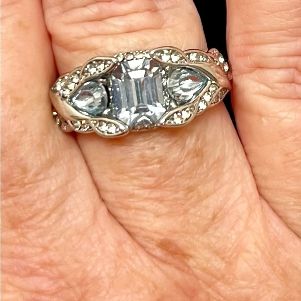 Silver Tone Ring with Blue Gemstones - Picture 3 of 3